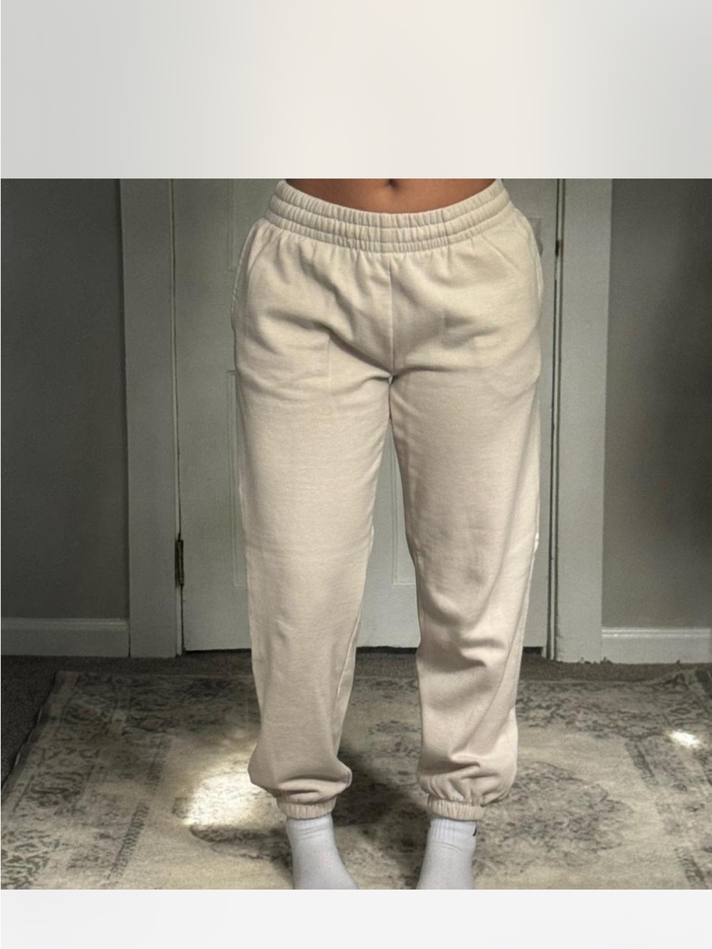 Garage cream sweatpants size s